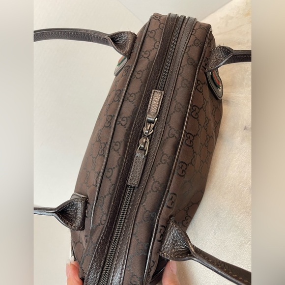 EUC, GUCCI SHERRY LINE GG CANVAS SHOULDER BAG. Authenticity included - Picture 7 of 16